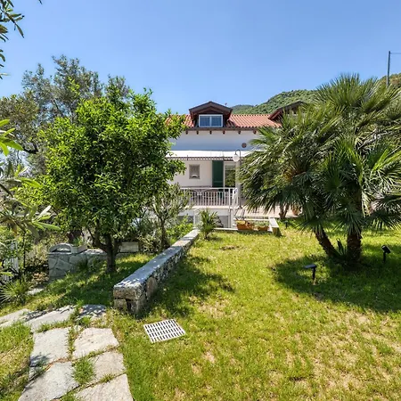 Luce Del Sol Lux With Pool - L - Happy * אלסיו