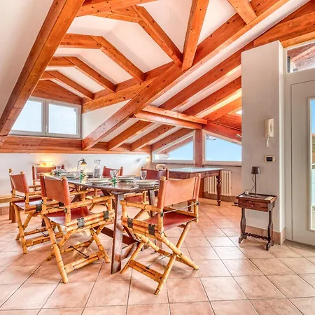 Luce Del Sol Lux With Pool - L - Happy * Алассио