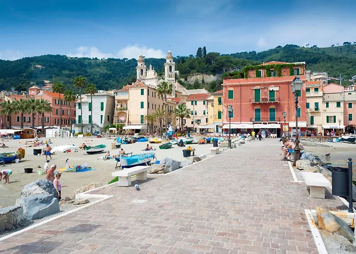 Villa ALA - Villa Luce del Sol with Pool - L - Happy Rentals Alassio