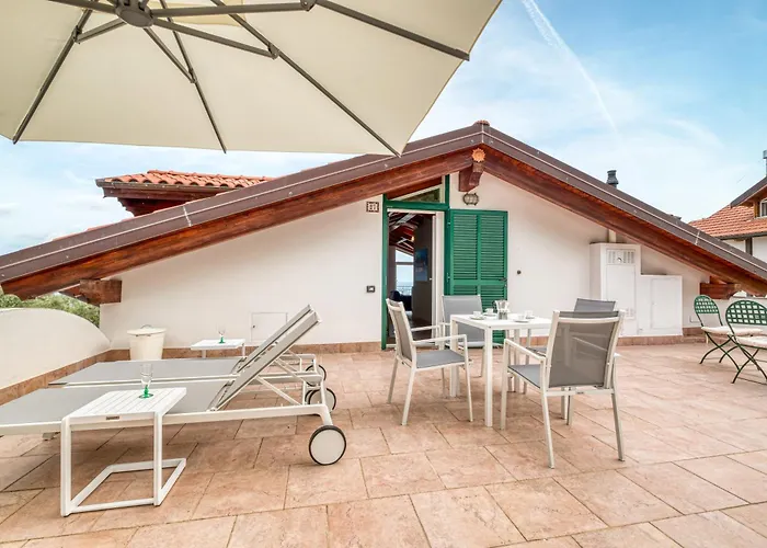 Ala - Villa Luce Del Sol With Pool - L - Happy Rentals Villa
